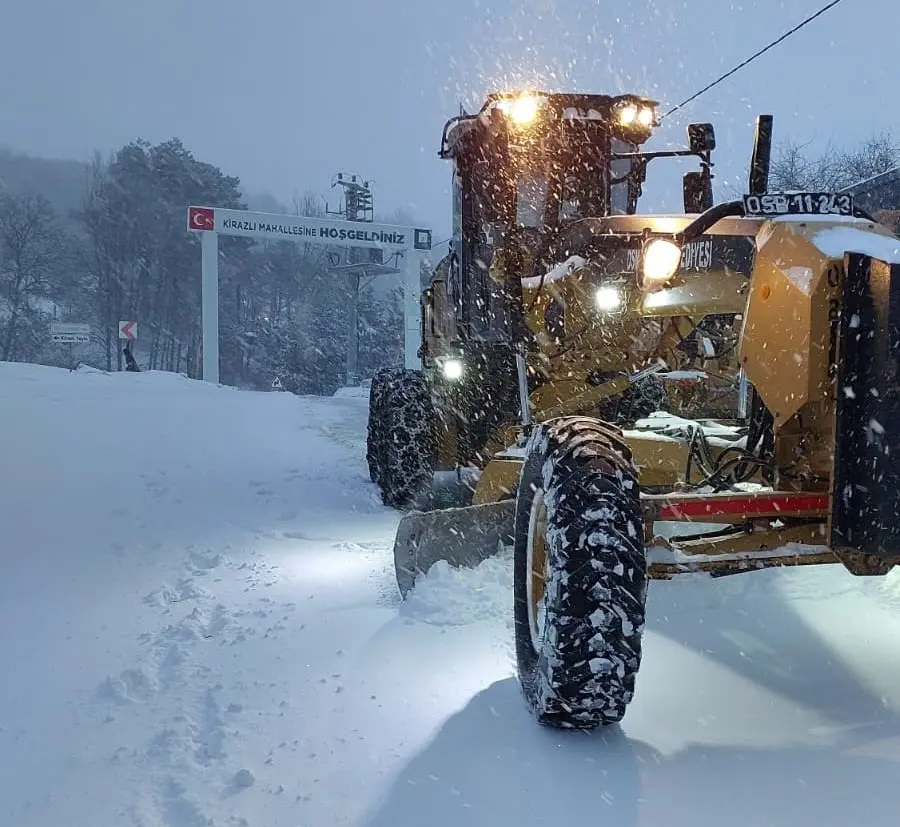 Yeni yılın ilk saatlerinden itibaren vatandaşların rahat ulaşımı adına etkin
