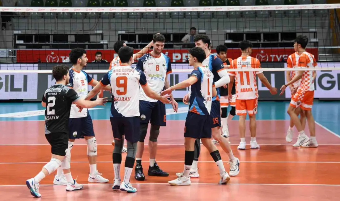Osmangazi Belediyespor, Erkekler Voleybol 1. Ligi’nde karşılaştığı 1954 Adanaspor’u 3-0’lık