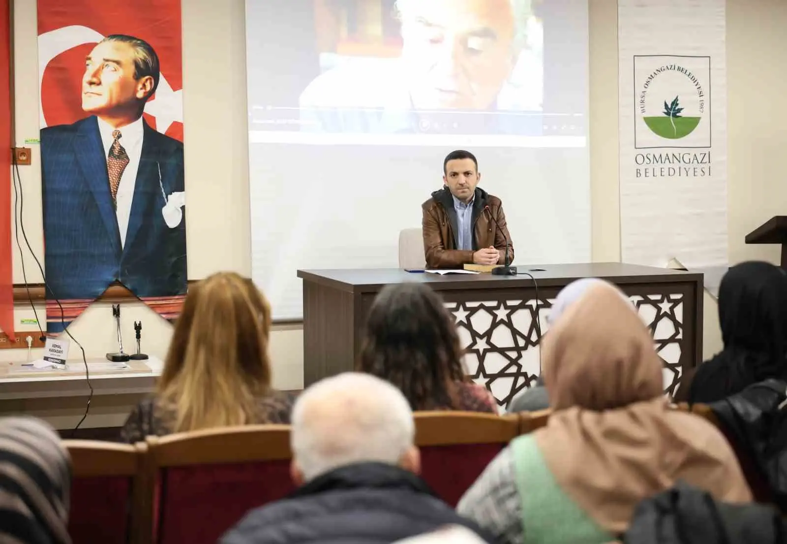 Osmangazi Belediyesi’nin kültür ve eğitim faaliyetleri kapsamında hayata geçirdiği “Edebiyat