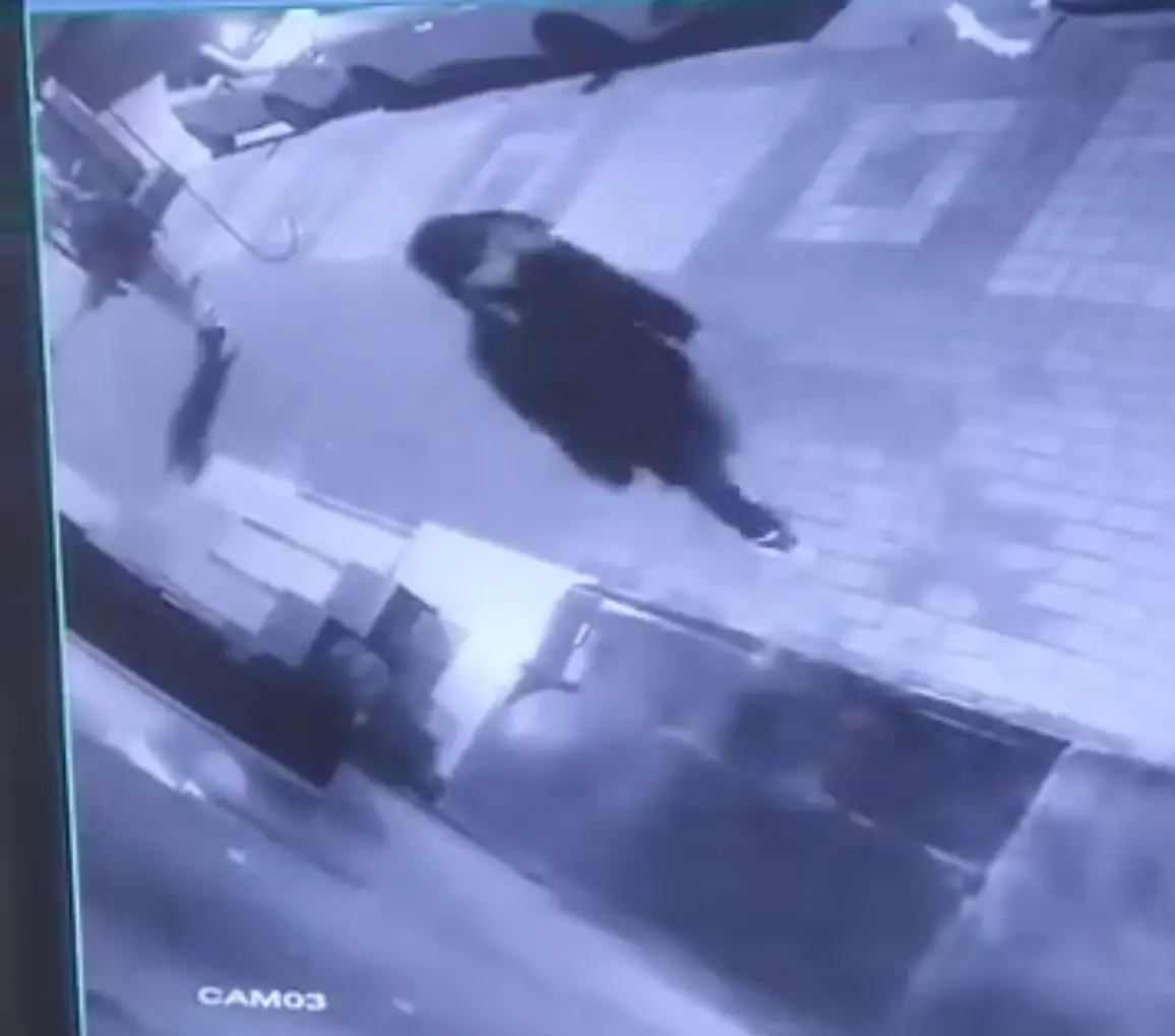 Bursa’nın Yıldırım ilçesinde alkollü oldukları iddia edilen 2 şahıs, park