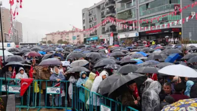 CHP Genel Başkanı Özgür Özel Merkezefendi Belediyesi Atatürk Bilim Merkezi