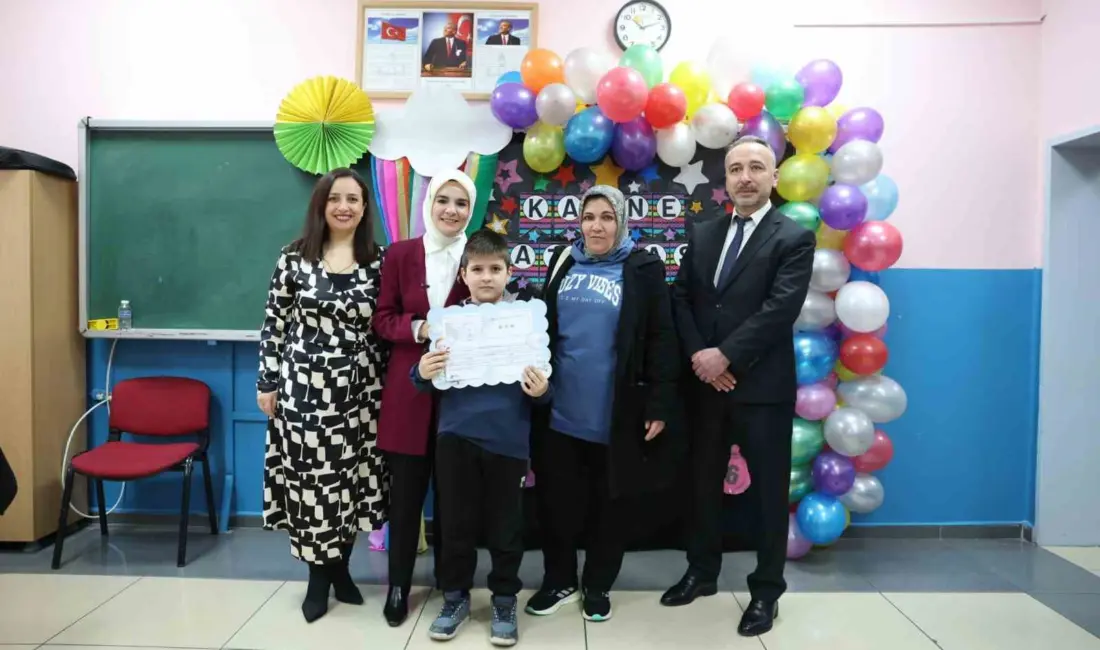 Aile ve Sosyal Hizmetler Bakanı Mahinur Özdemir Göktaş, şehit Piyade