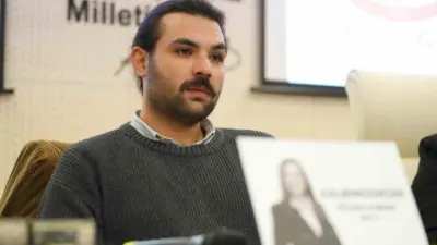 Şehzadeler Belediye Başkanı Hakan Şimşek, yönetim kadrosunu güçlendirmek amacıyla ilk