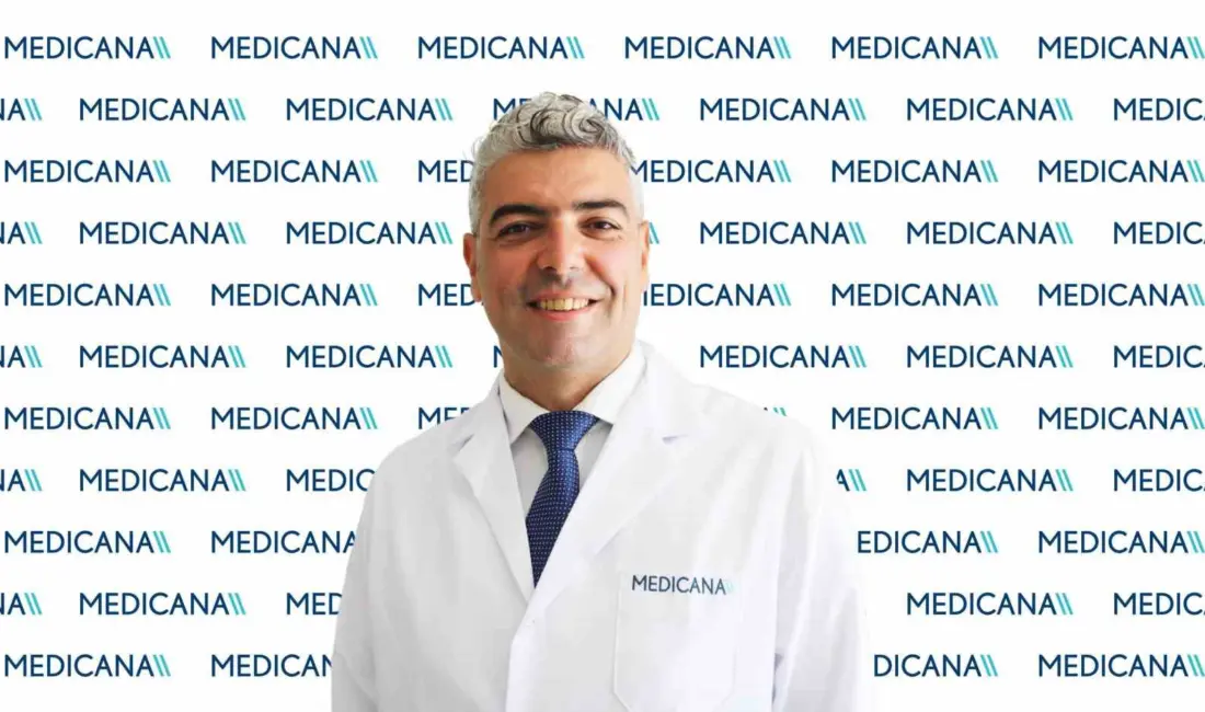 Kadın Hastalıkları ve Doğum Uzmanı Doç. Dr. Mustafa Burak Akselim,