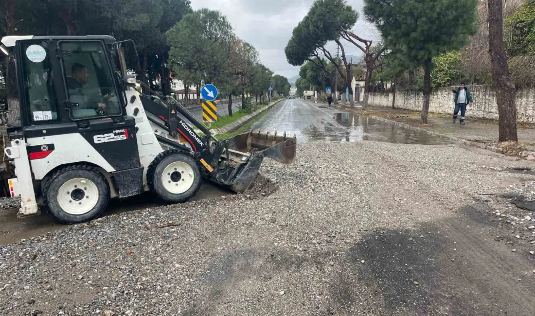Aydın’ın Söke ilçesinde etkili olan aşırı yağışların ardından Söke Belediyesi,