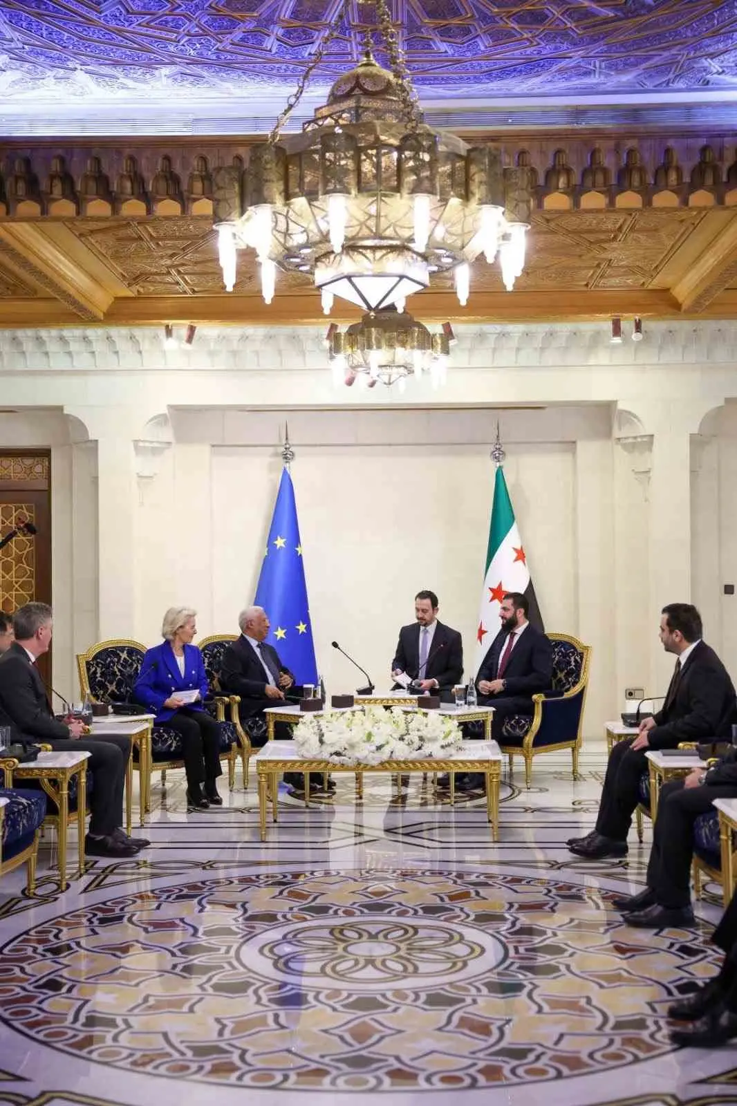 Suriye Devlet Başkanı Ahmed eş-Şara, Esad rejiminin devrilmesinden bu yana