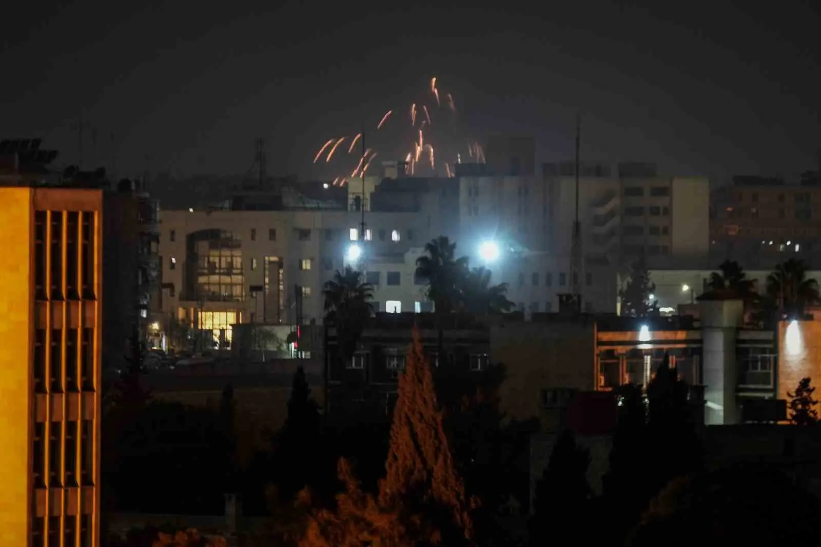 Suriye İçişleri Bakanlığı, Halep’in Eşrefiye Mahallesi’nde terör örgütü PKK/YPG’nin Suriye