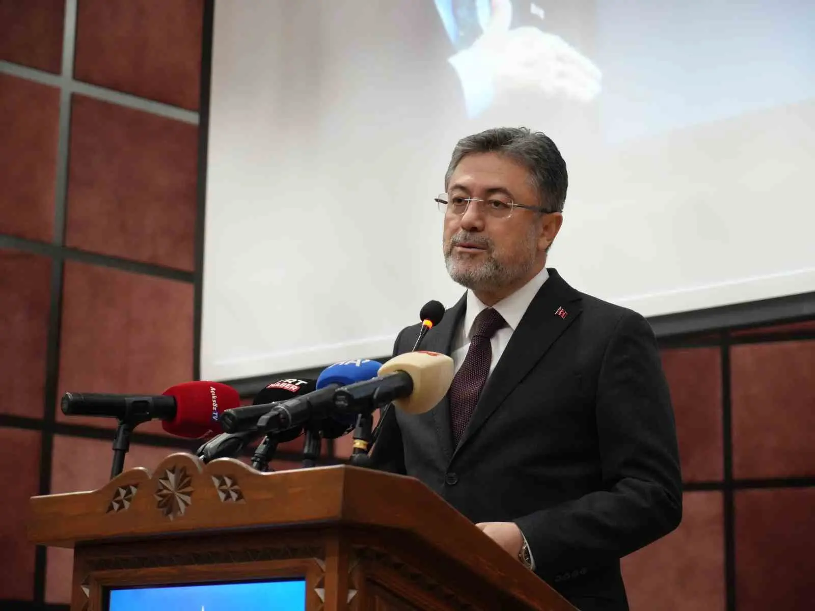 Kastamonu’da konuşan Tarım ve Orman Bakanı İbrahim Yumaklı, içme suyu