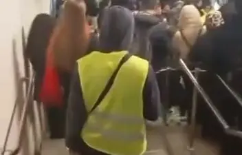 Bursa’da lodos sebebiyle metro tellerine poşet takılınca seferler aksadı binlerce