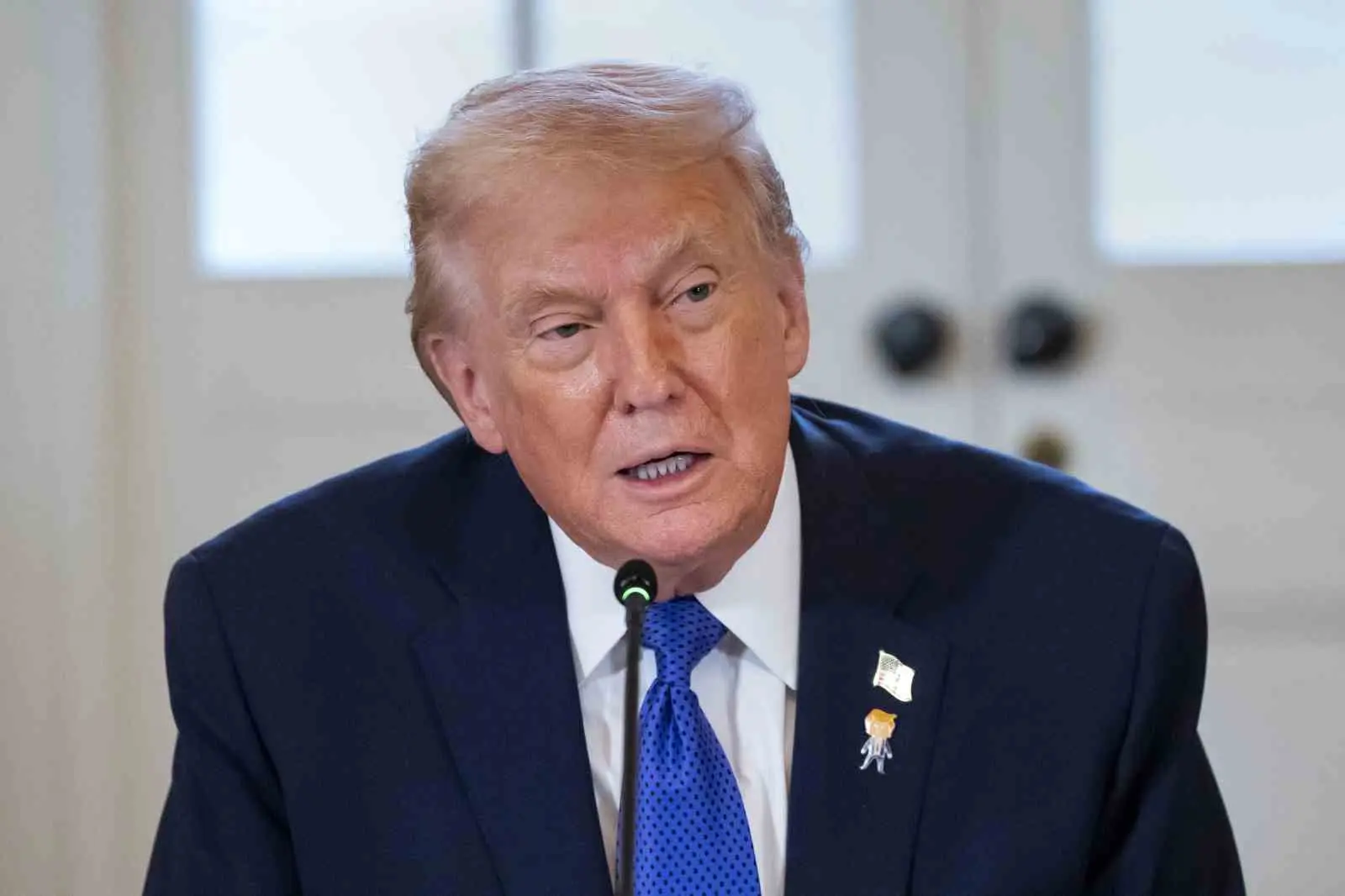 ABD Başkanı Donald Trump, İran’daki protestolar hakkında yaptığı açıklamada, “Tüm