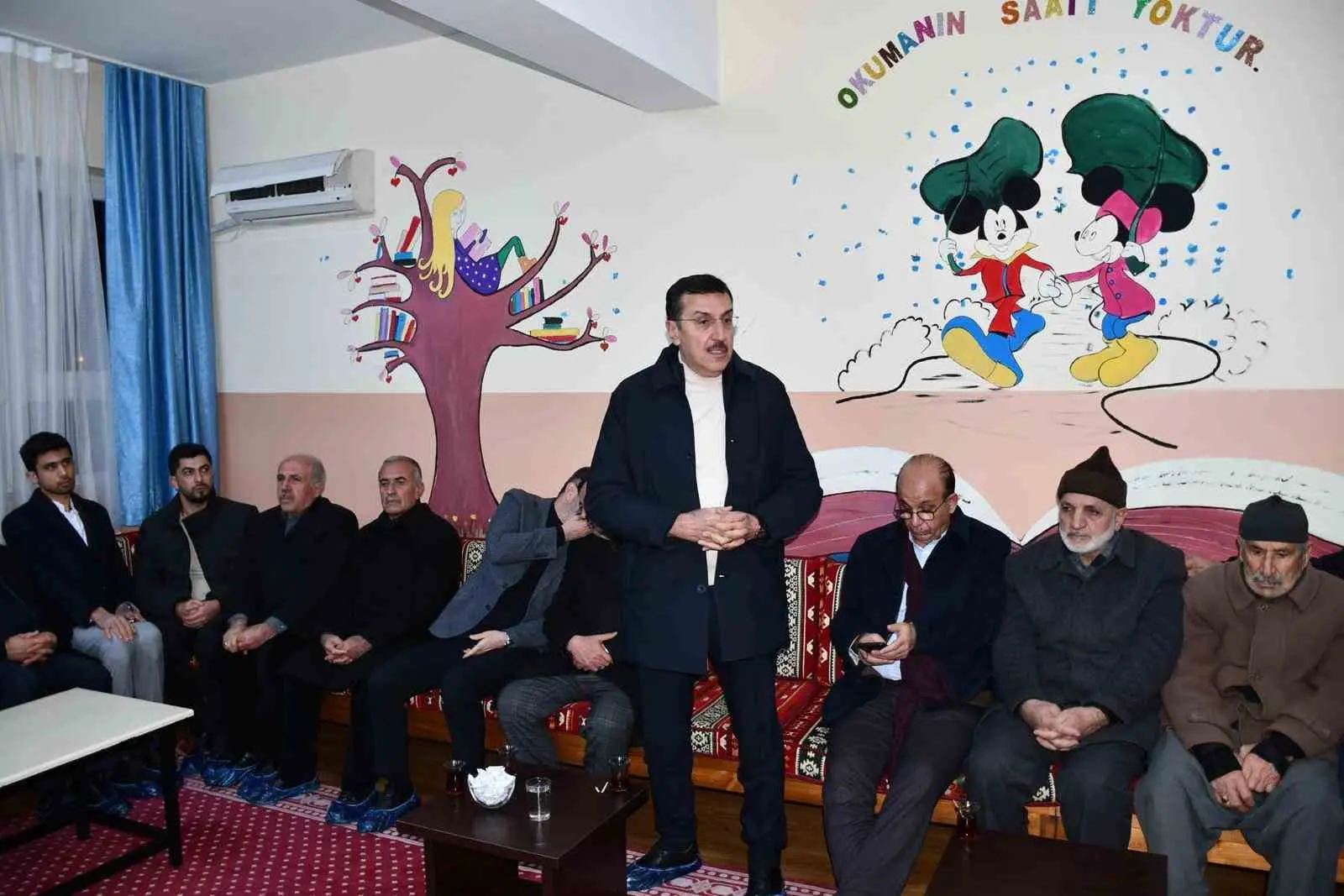 AK Parti Malatya Milletvekili Bülent Tüfenkci, Sütlüce Mahallesi’nde Mahalle muhtarı,