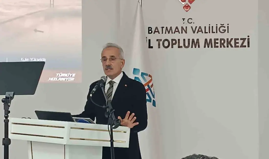 Ulaştırma ve Altyapı Bakanı Abdulkadir Uraloğlu, teröre harcanan rakamın AK