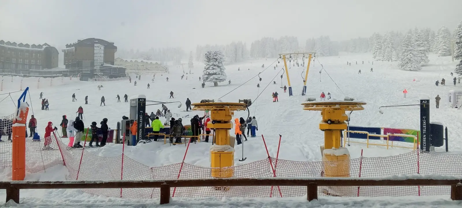 Türkiye’nin en köklü kış turizm merkezi Uludağ, 2026 yılına coşkulu