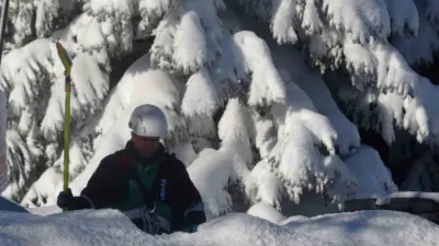 Bursa’da kar yağışının etkisini göstermesiyle birlikte Uludağ’da kar kalınlığı 1