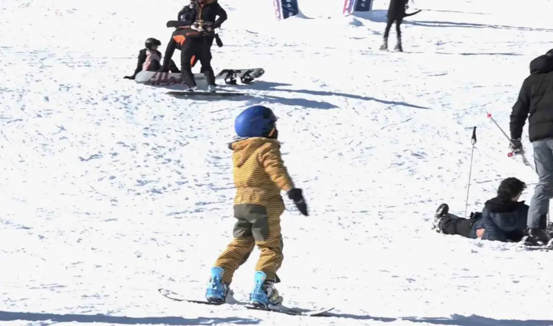 Türkiye’nin ilk ve en büyük kayak merkezi olan Uludağ’da sömestr