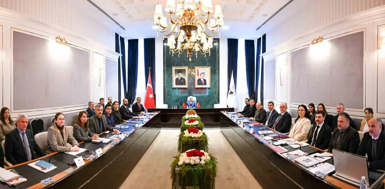 Kırklareli’nde kültür ve turizm alanında yürütülen faaliyetler masaya yatırıldı. Vali