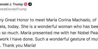 Venezuelalı muhalif lider Maria Corina Machado, Nobel Barış Ödülü madalyasını