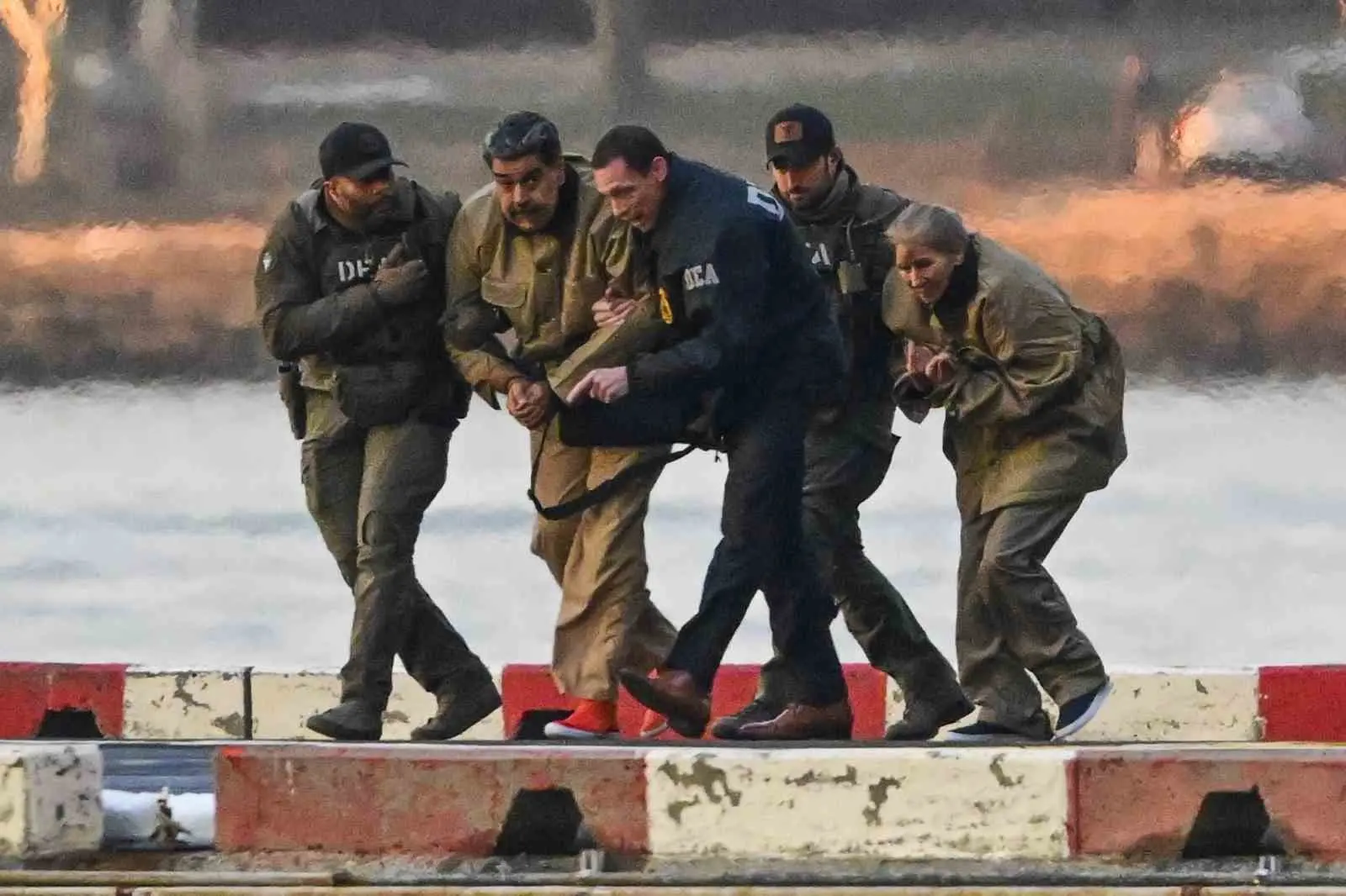 Venezuela Devlet Başkanı Nicolas Maduro, hakkında uyuşturucu kaçakçılığı ve silah