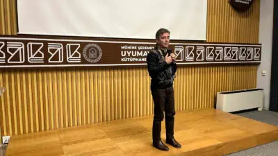 Yıldırım belediyesi tarafından düzenlenen yazı atölyesini başarıyla tamamlayan katılımcılar sertifikalarına