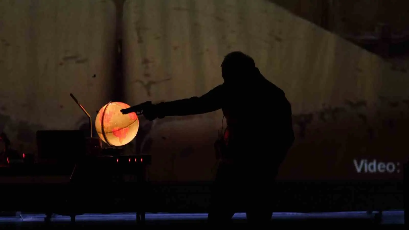 Yıldırım Belediyesi, kültür sanat programlarıyla ilçenin sosyal yaşamına renk katmaya