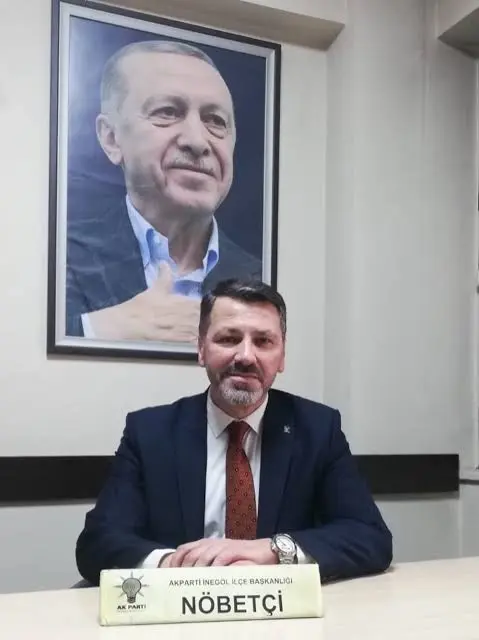 Geçmiş yıllarda AK Parti’den Tahtaköprü Belediye Başkanlığı görevini üstlenen Eşref