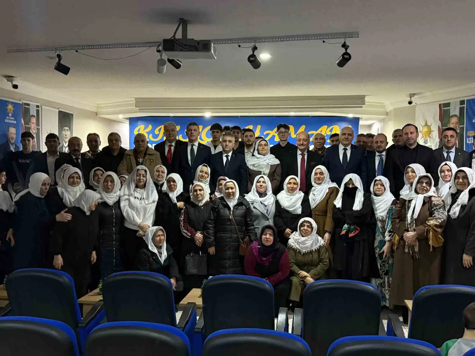 AK Parti Kızılcahamam Danışma Meclisi’nde Ak Parti Kadın Kolları Başkanı