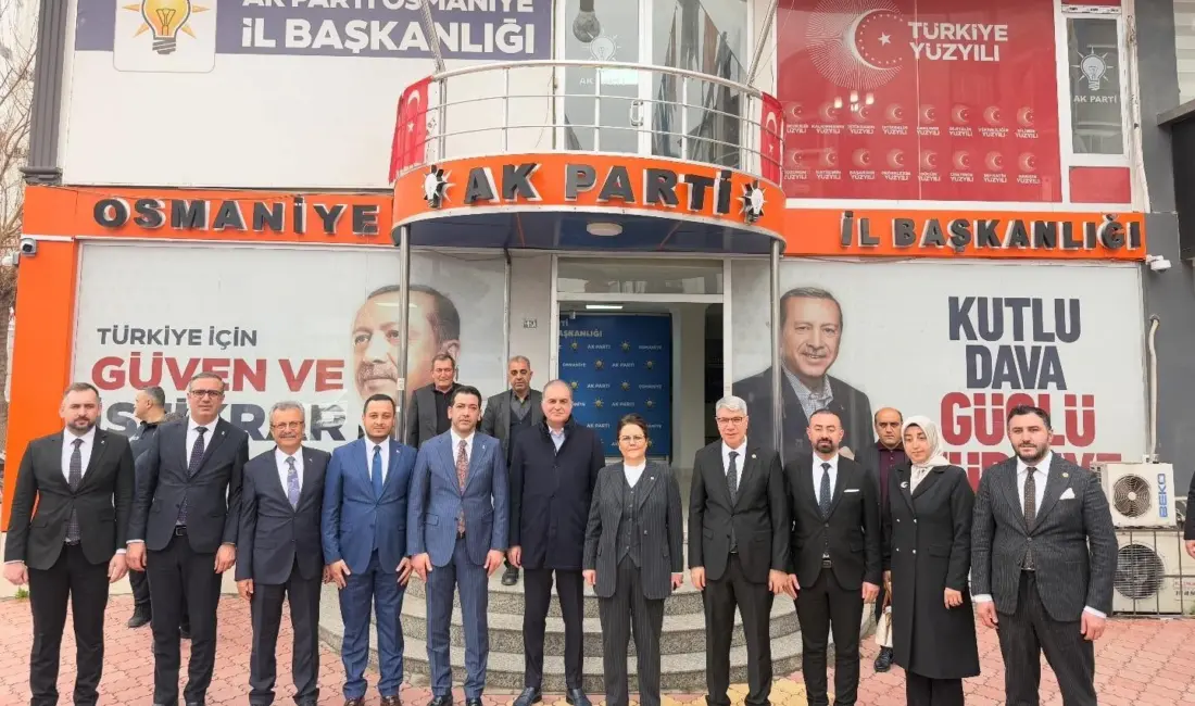 AK Parti Genel Başkan Yardımcısı ve Parti Sözcüsü Ömer Çelik,