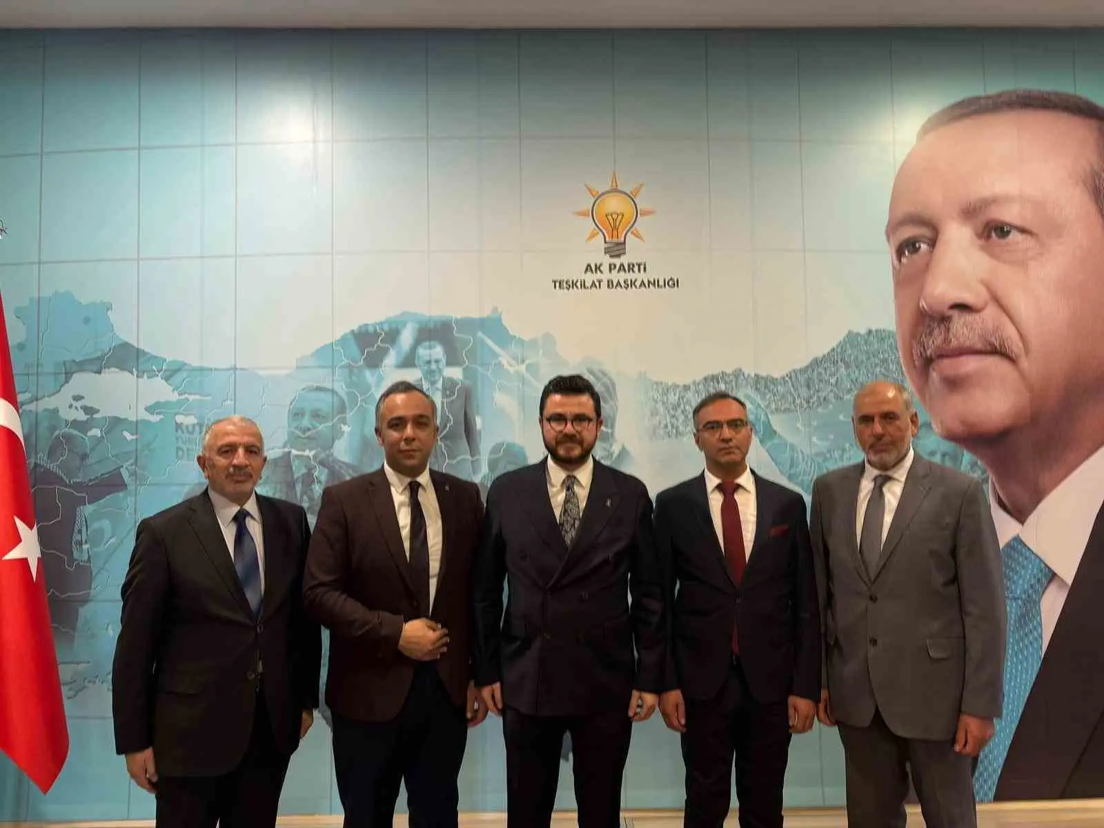 AK Parti Kayseri İl Başkanı Hüseyin Okandan; Bünyan, Yeşilhisar ve