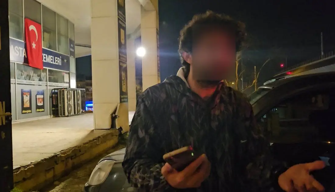 Bursa’da bir sürücü polis ekiplerinin denetim yaptığını görünce aracı park