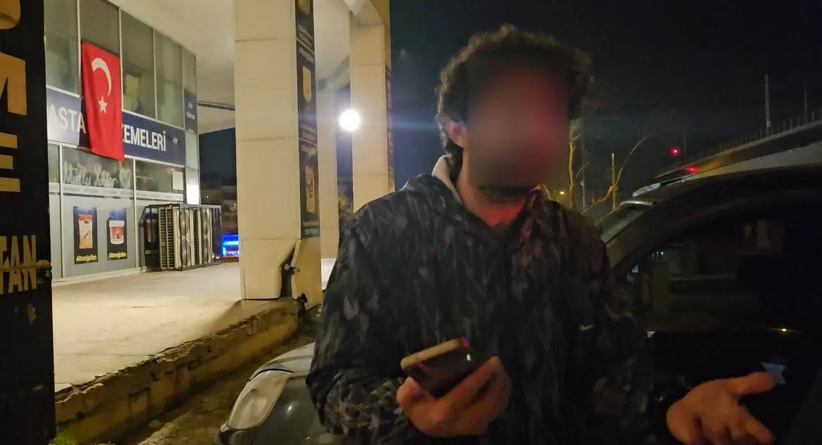 Bursa’da bir sürücü polis ekiplerinin denetim yaptığını görünce aracı park