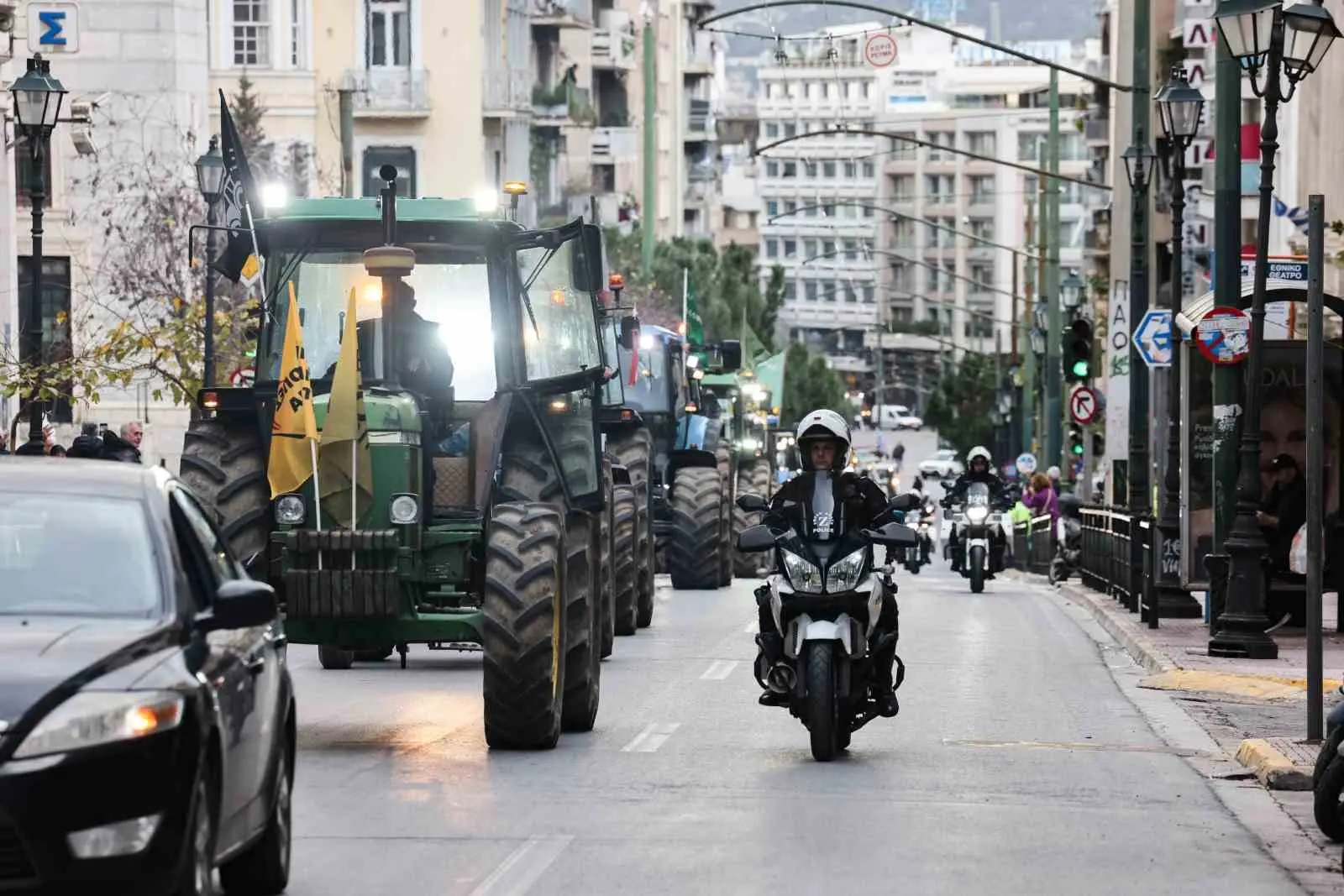 Yunanistan’ın başkenti Atina’da taleplerinin karşılanmamasını ve tarım sektörüne yeterli destek