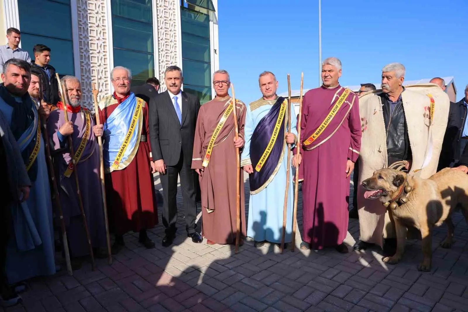 İçişleri Bakanı Mustafa Çiftçi, Kahramanmaraş’ın Afşin ilçesinde esnaflarla bir araya