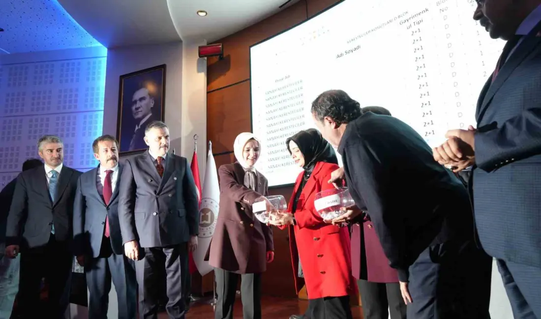 Aile ve Sosyal Hizmetler Bakanı Mahinur Özdemir Göktaş, “Kadını, çocuğu,