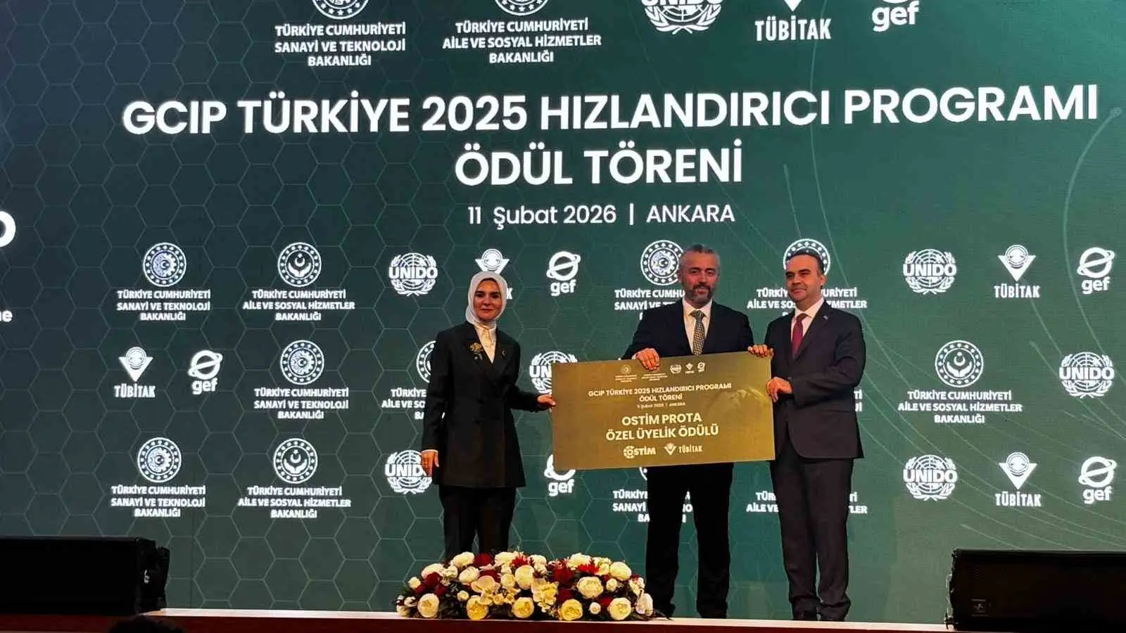 Aile ve Sosyal Hizmetler Bakanı Mahinur Özdemir Göktaş, “Oyunları kapatmak,