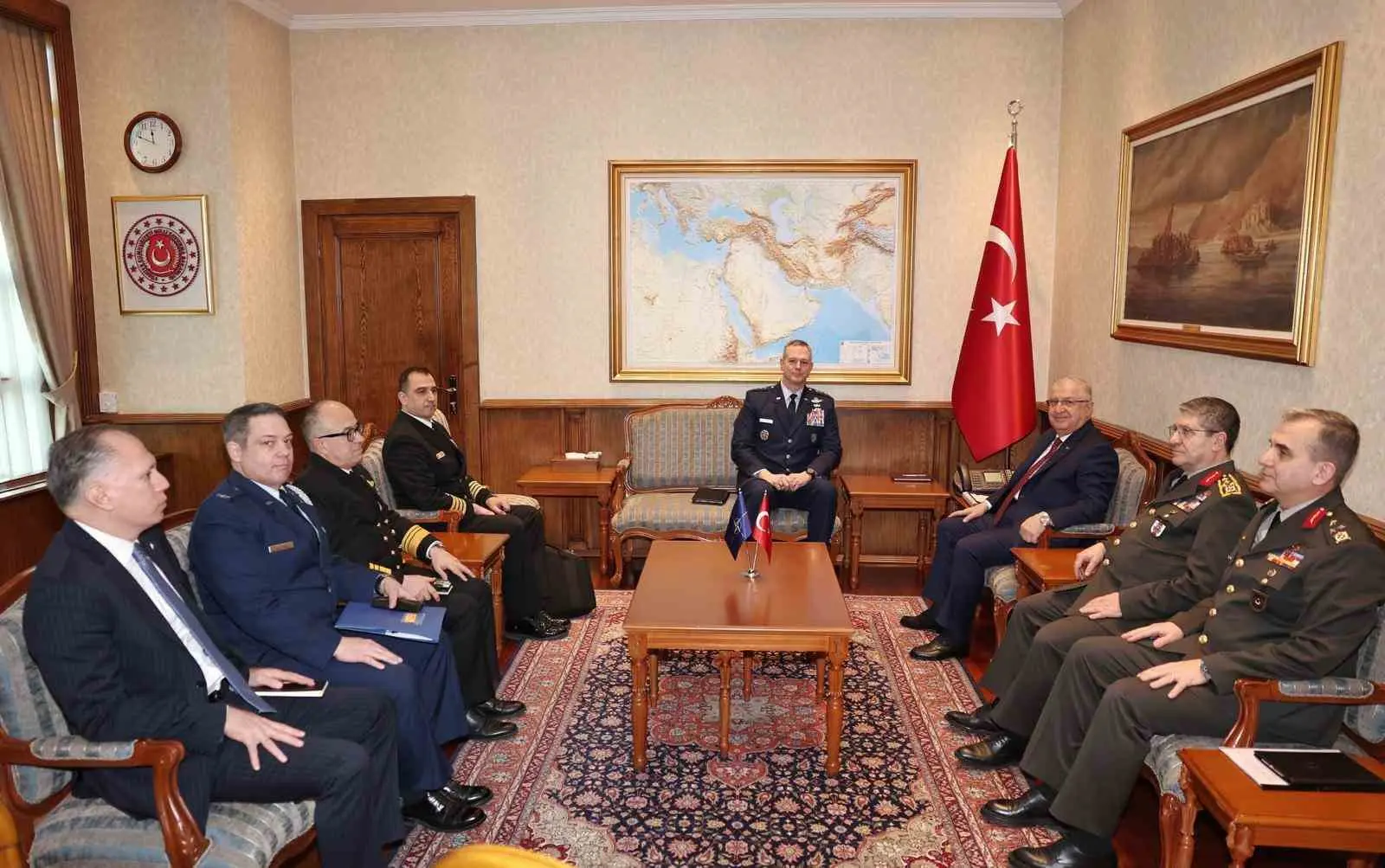 Milli Savunma Bakanı Yaşar Güler, Avrupa Müttefik Kuvvetleri Yüksek Komutanı