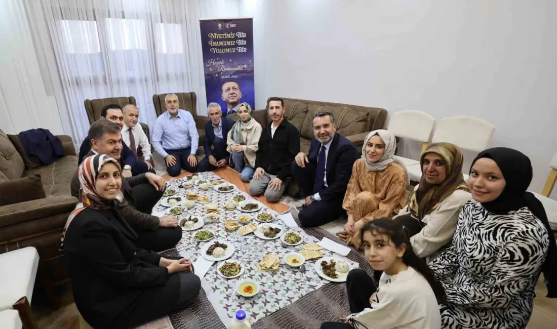 Çalışma ve Sosyal Güvenlik Bakanı Vedat Işıkhan, Elazığ’daki programı kapsamında