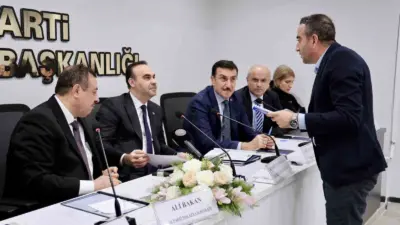 Akçadağ Belediye Başkanı Hasan Ulutaş, bir araya geldiği Sanayi ve