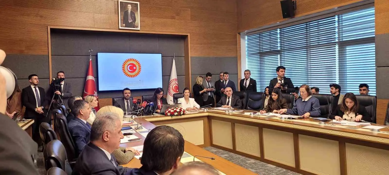 Sağlık Bakanı Kemal Memişoğlu, “Madde bağımlılığı alanında danışmanlık hizmeti sunan