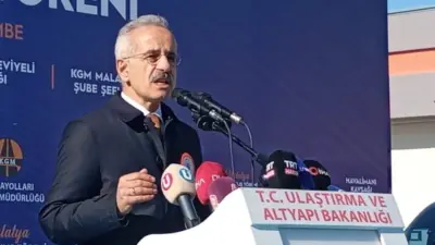 Ulaştırma ve Altyapı Bakanı Abdulkadir Uraloğlu, Malatya’da gerçekleştirilen toplu açılış