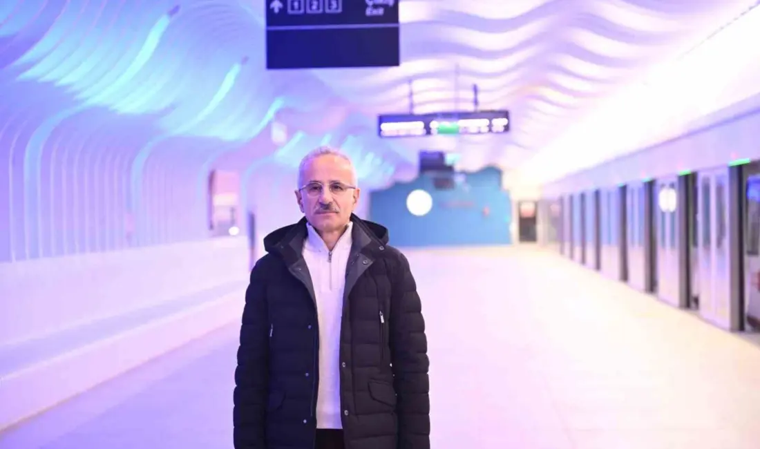 Ulaştırma ve Altyapı Bakanı Abdulkadir Uraloğlu, “Türkiye’nin en hızlı metrosu,