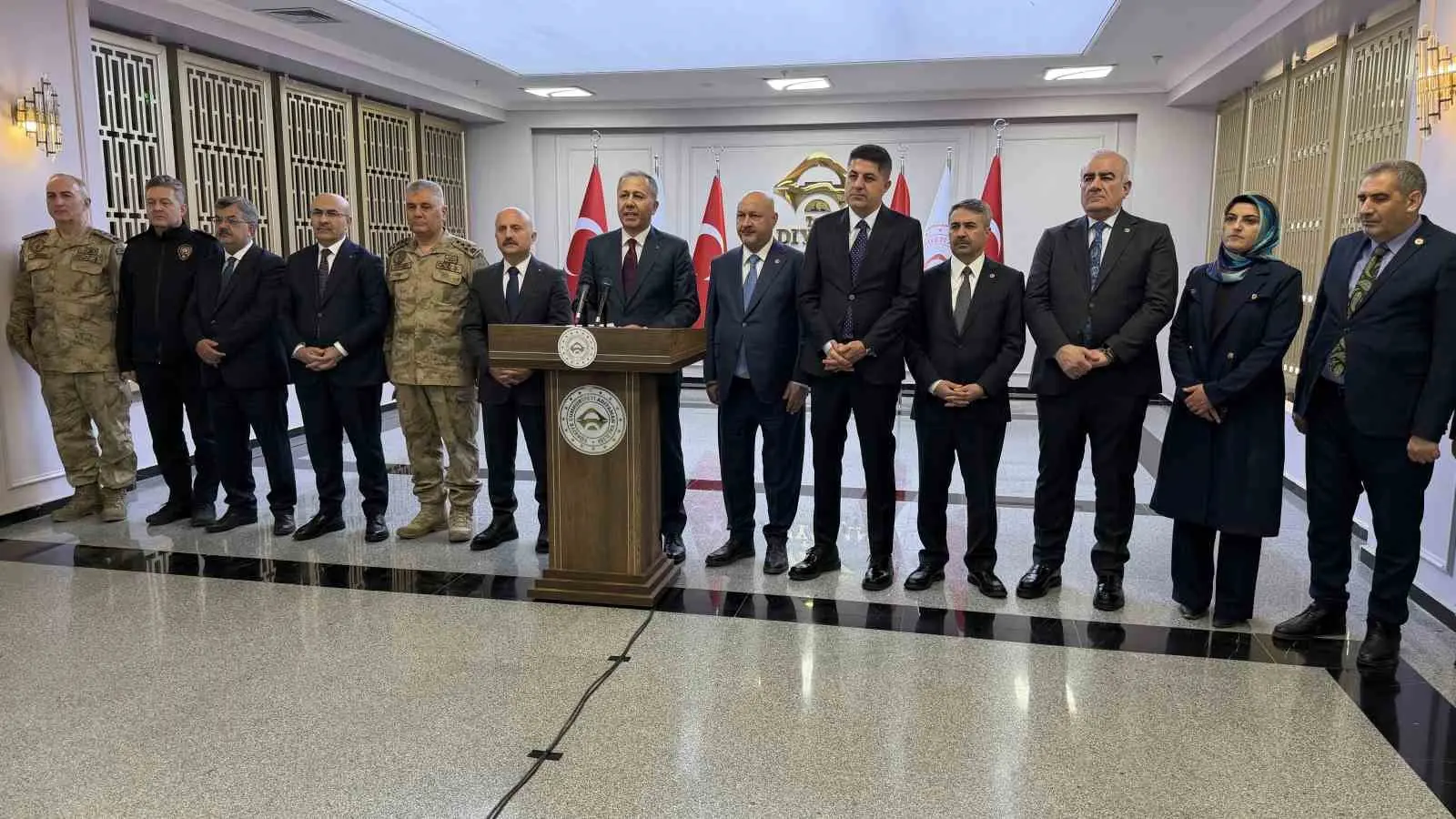 Kahramanmaraş merkezli depremlerin 3’üncü yıl dönümü dolayısıyla Adıyaman’a gelen Ali