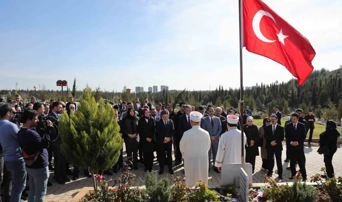 Tarım ve Orman Bakanı İbrahim Yumaklı, Adana’da önce mevlit programına