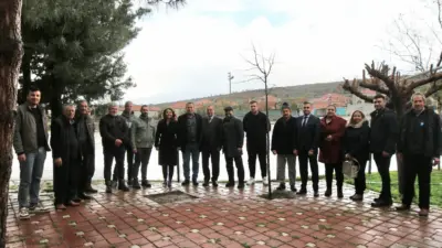 Yunusemre Belediye Başkanı Semih Balaban, mahalle ziyaretleri kapsamında Kışlaköy Mahallesi’ni