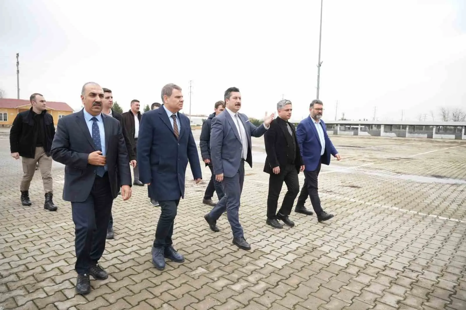 Yenişehir Belediye Başkanı Ercan Özel, yaklaşık 9 aydır şap hastalığı