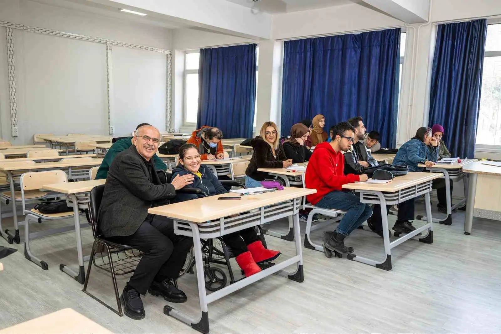 Malatya Büyükşehir Belediye Başkanı Sami Er, eğitime yönelik ciddi çalışmalarının