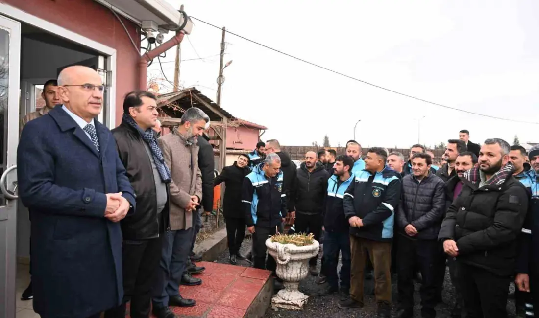Malatya Büyükşehir Belediye Başkanı Sami Er, deprem yaralarını saran kentin