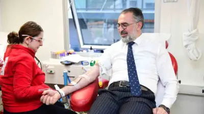 Kestel Belediye Başkanı Ferhat Erol, Ramazan ayı öncesinde kan bağışının