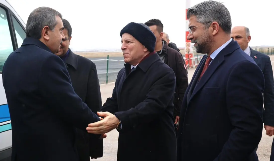 Erzurum Büyükşehir Belediye Başkanı Mehmet Sekmen, Milli Eğitim Bakanı Prof.