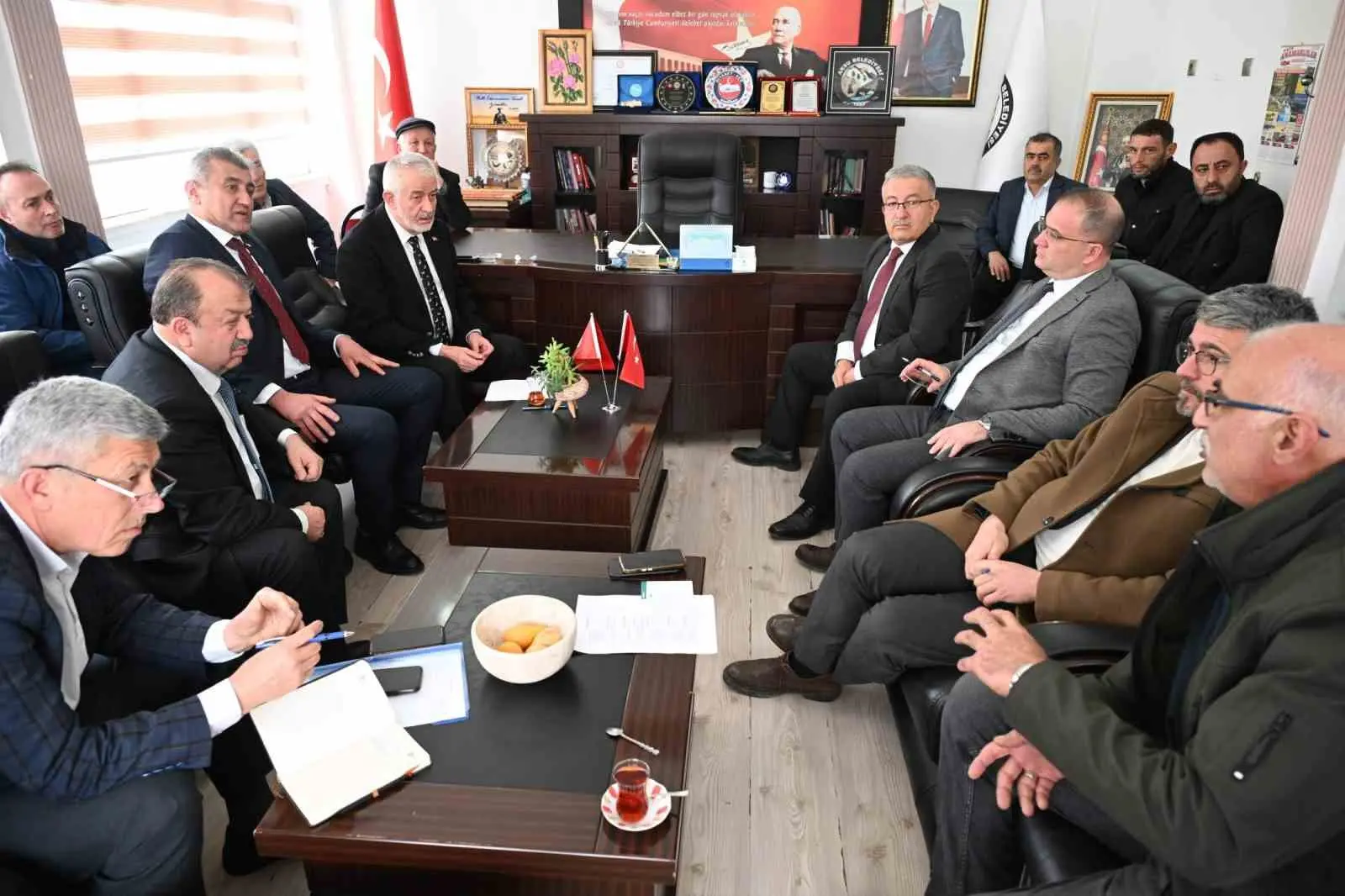 Isparta Belediye Başkanı Şükrü Başdeğirmen ilçe ziyaretlerine devam ediyor. Başkan