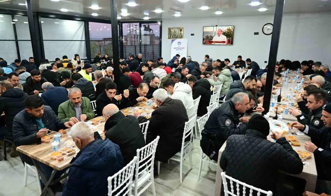 Battalgazi Belediyesi, Ramazan ayı dolayısıyla kiraladığı restoran ortamında her akşam